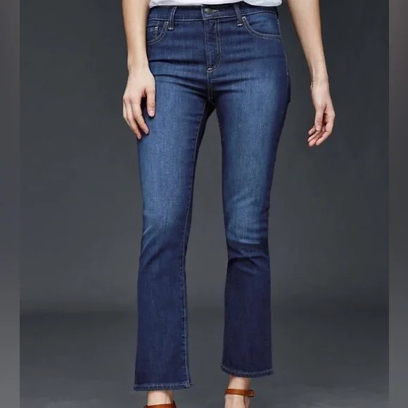 GAP Jeans Gap Denim Crop Kick Midrise Jeans In Dark Indigo